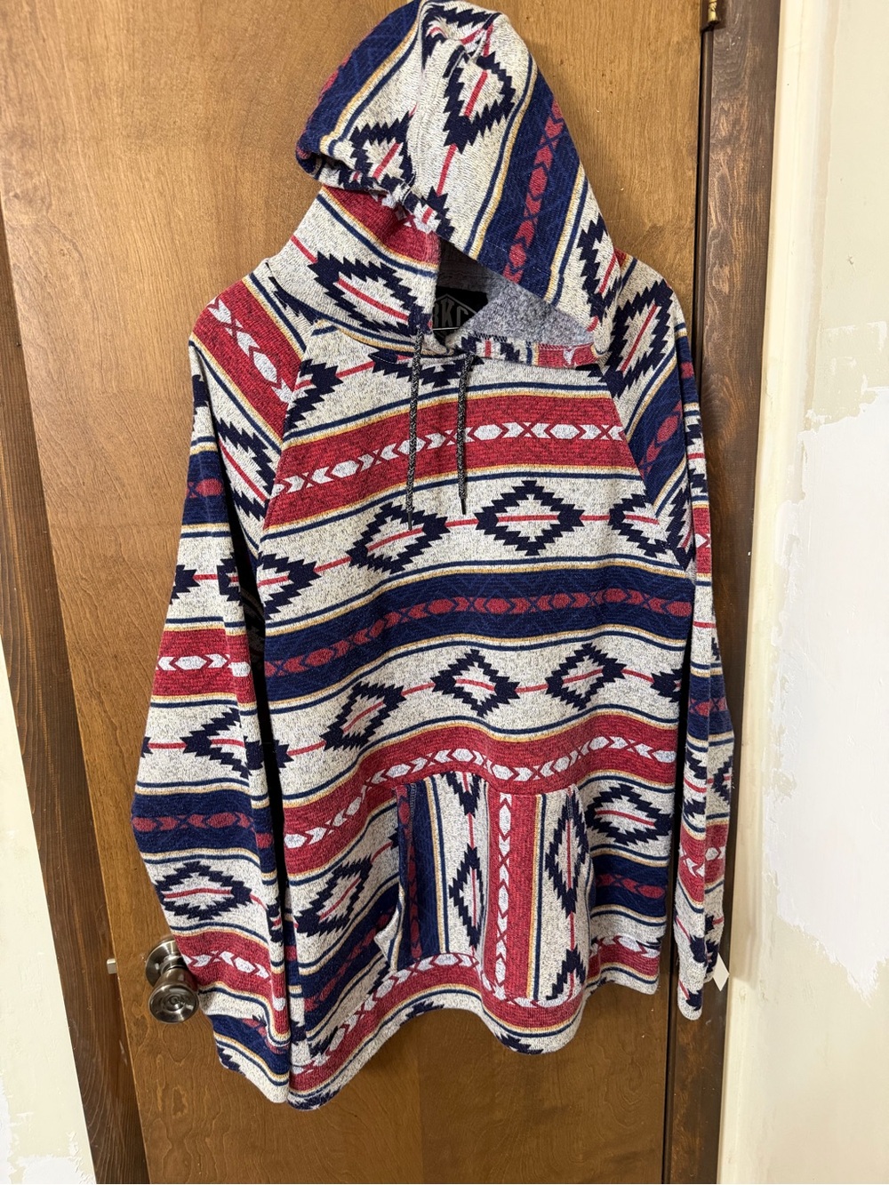BKC Aztec Pattern XL Hooded Pullover Sweatshirt - Red Navy